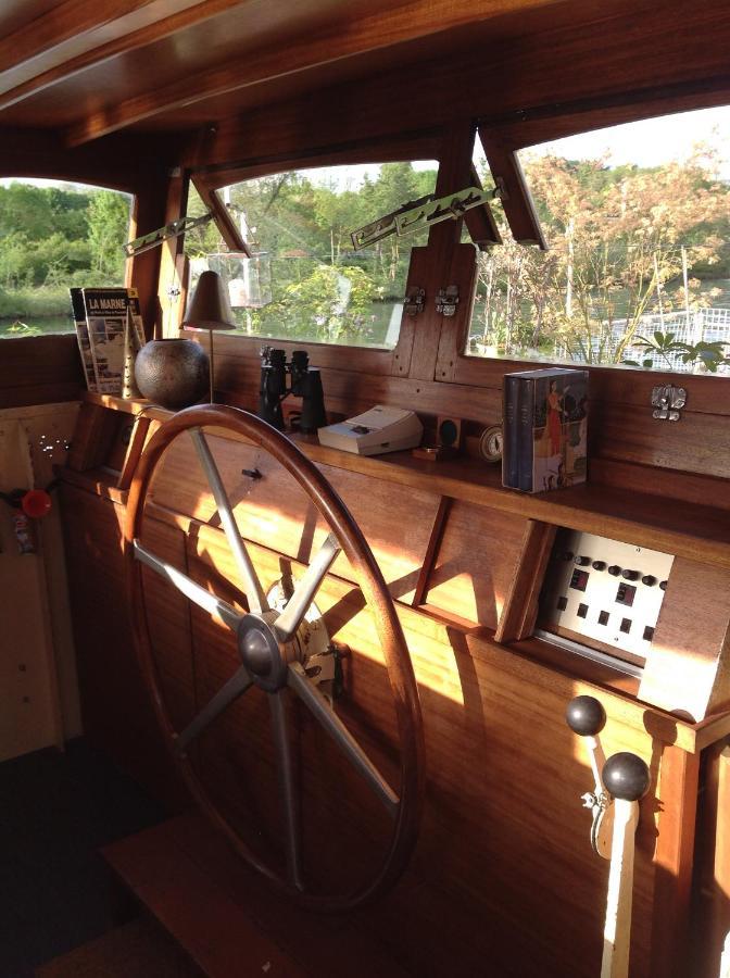 Bateau, Peniche Marbore - Disney Lagny-sur-Marne Exterior photo
